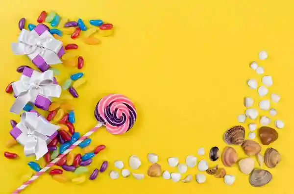 Sugar confectionery flavour solutions